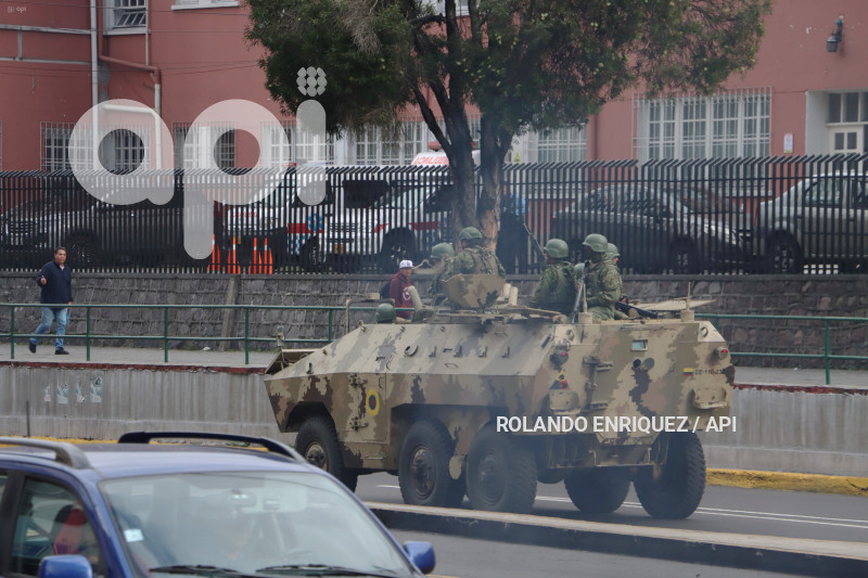 SEGURIDAD-METRO-QUITO