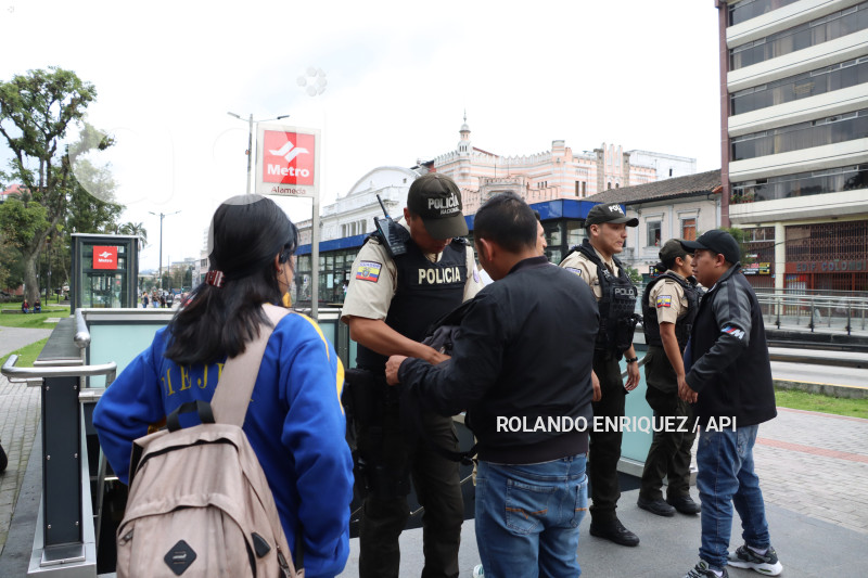 SEGURIDAD-METRO-QUITO