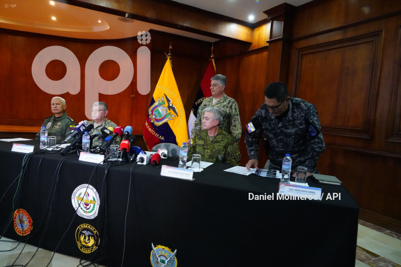 RUEDA DE PRENSA COMANDO CONJUNTO