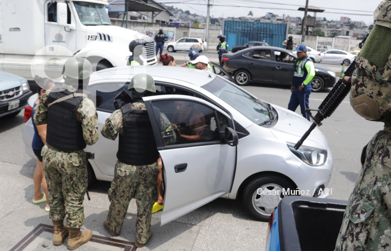 GYE-OPERATIVO MILITAR