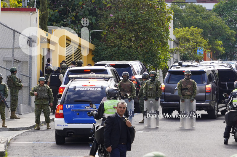 NOBOA EN CANELA