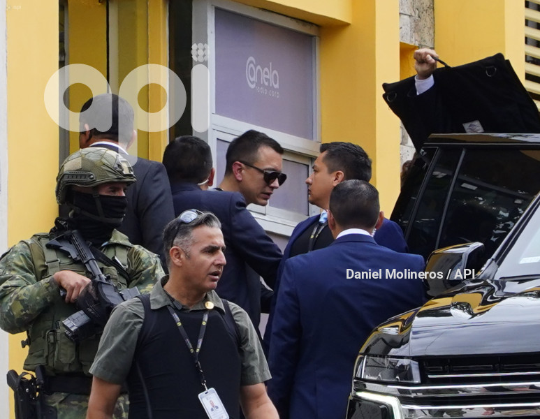 NOBOA EN CANELA