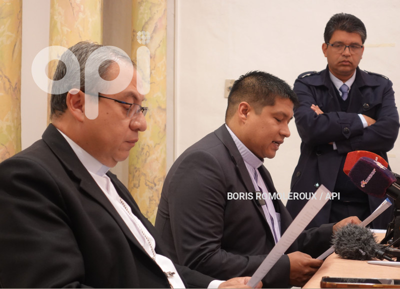 CUENCA-MONSEÑOR MARCOS PIDE PAZ VIOLENCIA EN EL PAIS
