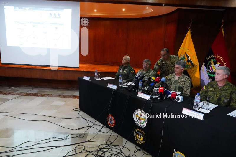 RUEDA DE PRENSA COMANDO CONJUNTO