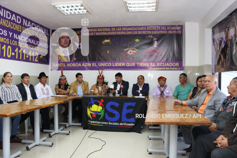 ORGANIZACIONES-SOCIALES-RESPALDAN-NOBOA