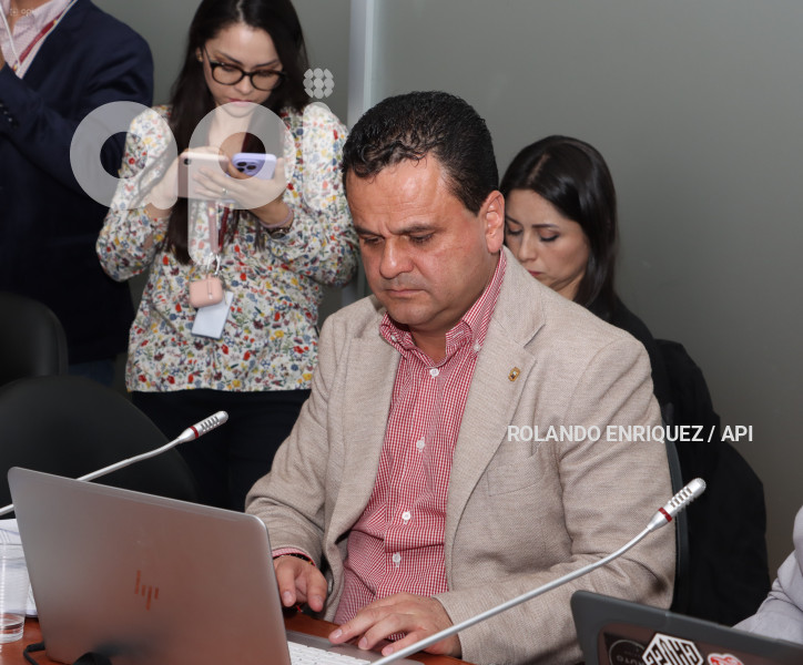 JUICIO-POLITICO-ESTEBAN-BERNAL