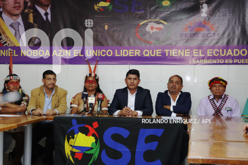 ORGANIZACIONES-SOCIALES-RESPALDAN-NOBOA