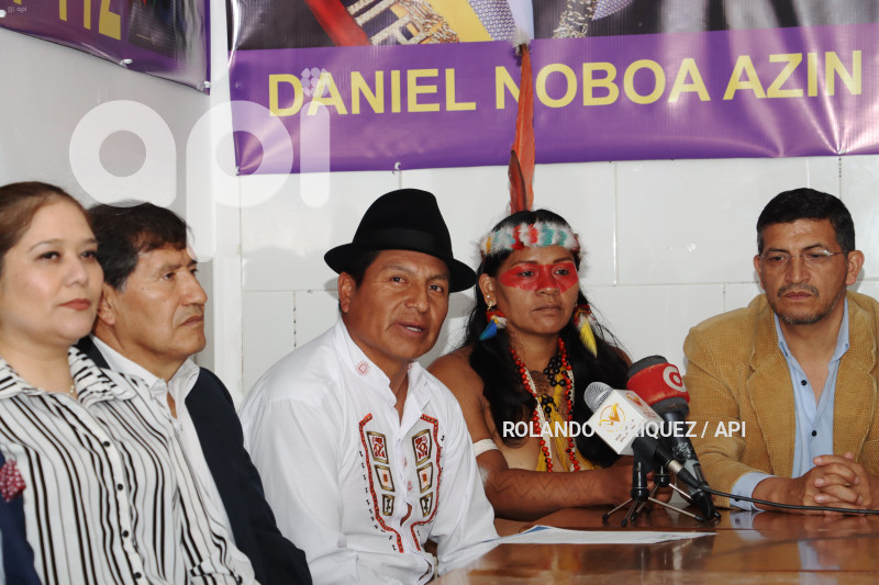 ORGANIZACIONES-SOCIALES-RESPALDAN-NOBOA