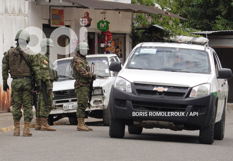 CUENCA-OPERATIVO MILITAR-EXTERIORES CARCEL-TURI