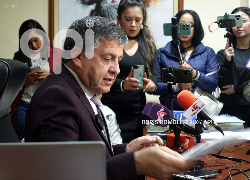 CUENCA-FISCAL-CASO VIVIANA PRADO
