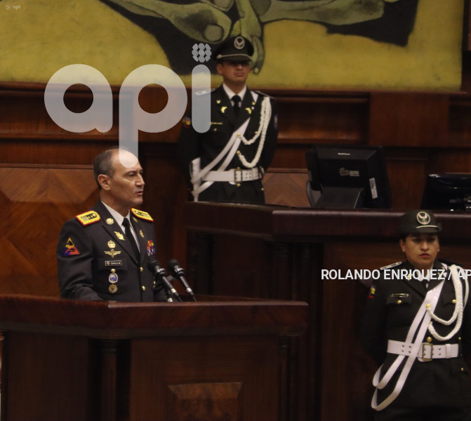 ASAMBLEA-IGUALDAD-SALARIAL-MUJERES-HOMBRES