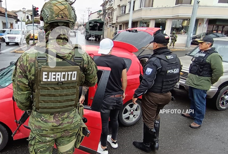 CUENCA-CONTROL MILITAR-POLICIAL