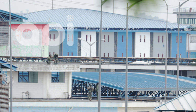 GYE-PENITENCIARIA MILITARES