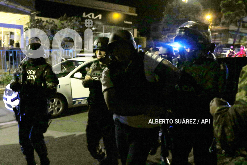 SALCEDO-CARCEL-4