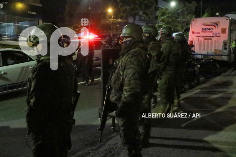 SALCEDO-CARCEL-4