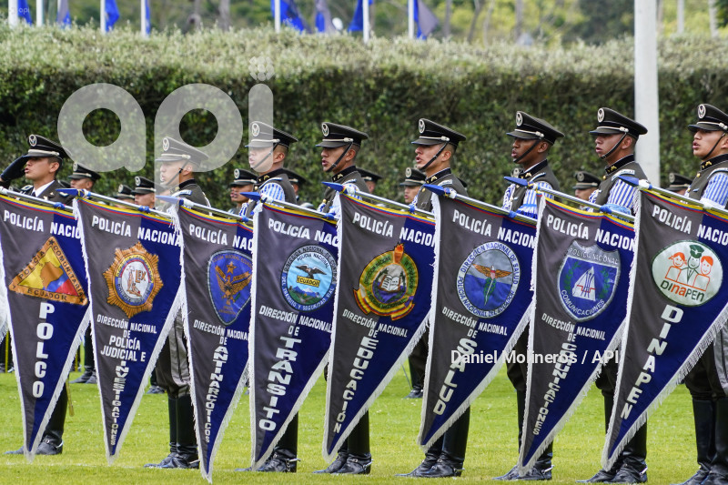 NOBOA EQUIPOS POLICIA