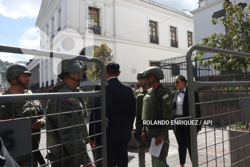 RUEDA-PRENSA-REUNION-COMANDO-SUR