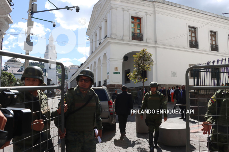 RUEDA-PRENSA-REUNION-COMANDO-SUR