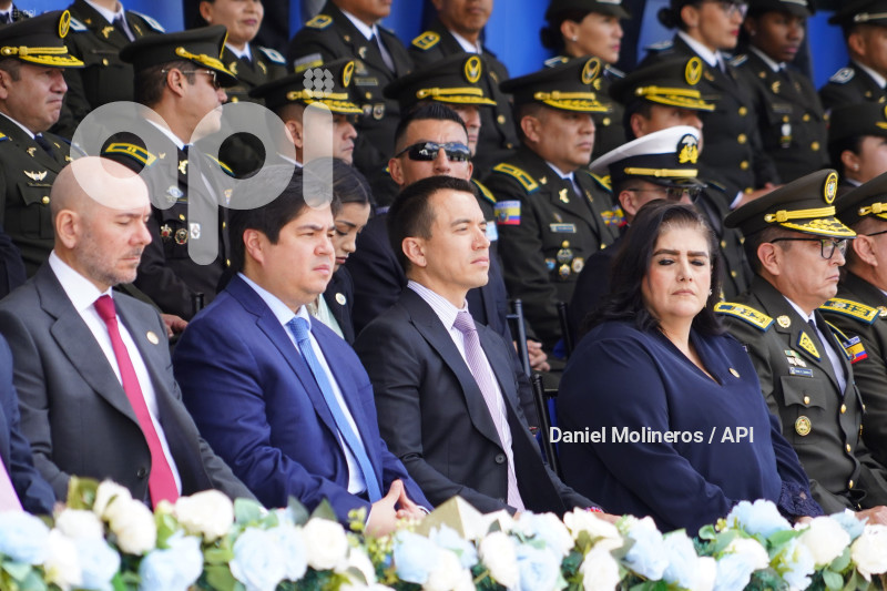NOBOA EQUIPOS POLICIA
