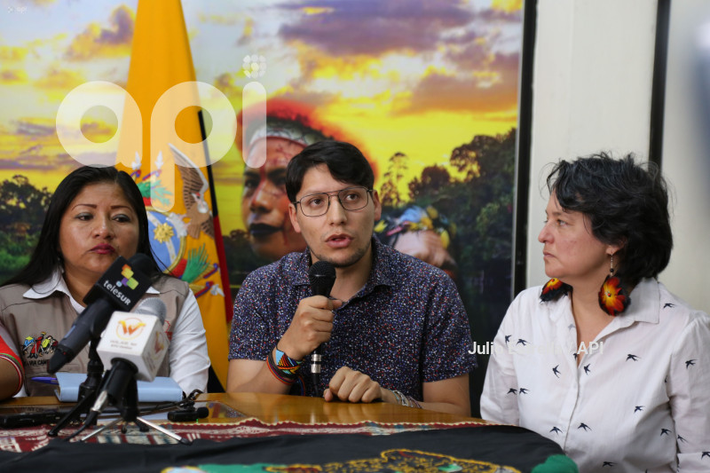 POL RUEDA DE PRENSA CONAIE YASUNI