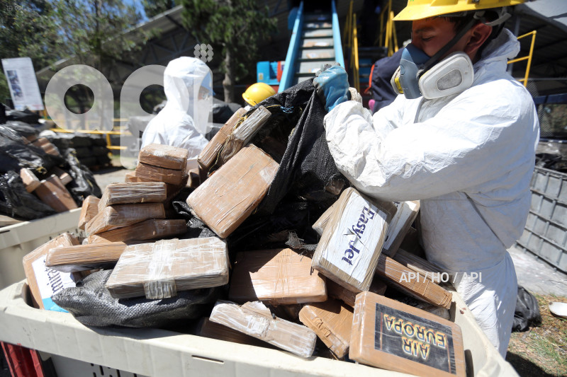ENCAPSULAMIENTO Y DESTRUCCIÓN DE DROGA INCAUTADA