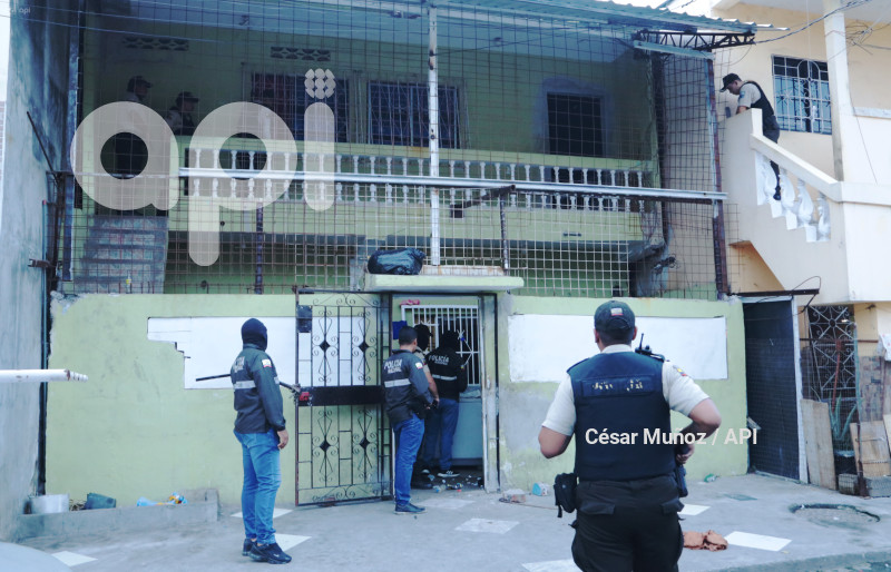 GYE-OPERATIVO POLICIA