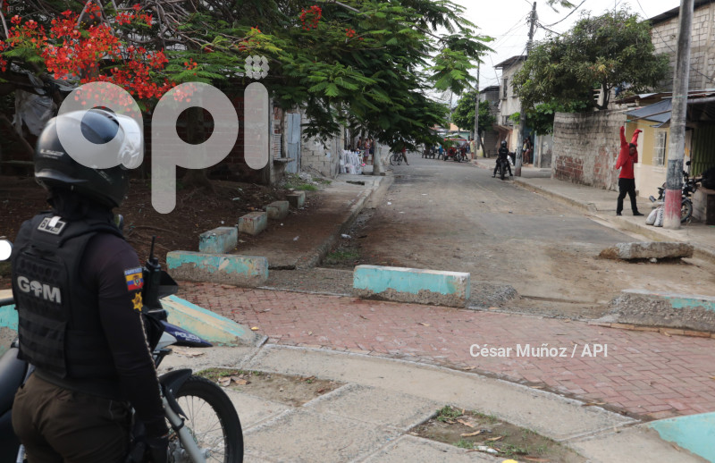 GYE-OPERATIVO POLICIA