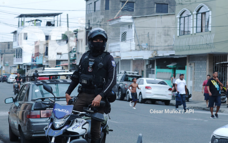 GYE-OPERATIVO POLICIA