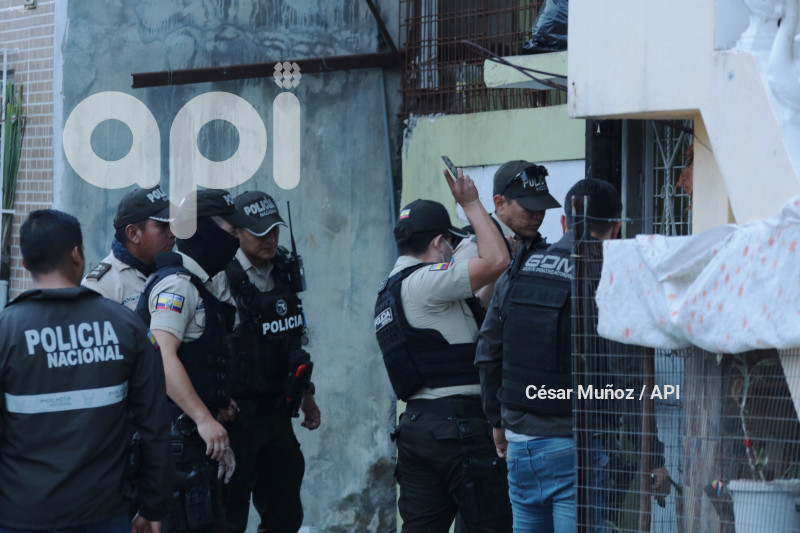 GYE-OPERATIVO POLICIA