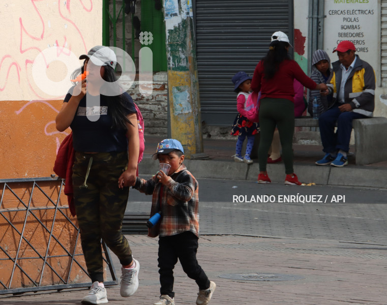 INSTENSO-CALOR-CAYAMBE