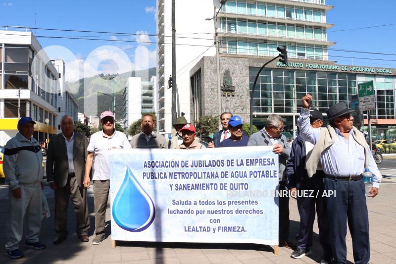 FRENTE-JUBILADOS-FONDO-PENSIONES
