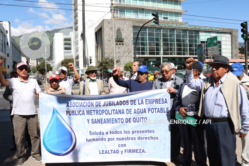 FRENTE-JUBILADOS-FONDO-PENSIONES