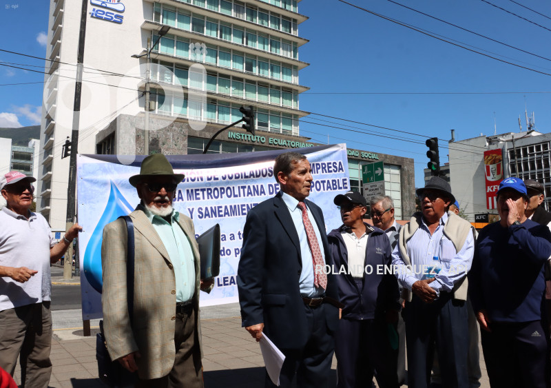 FRENTE-JUBILADOS-FONDO-PENSIONES
