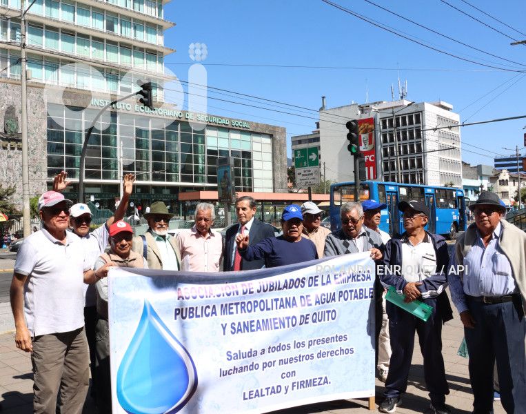 FRENTE-JUBILADOS-FONDO-PENSIONES