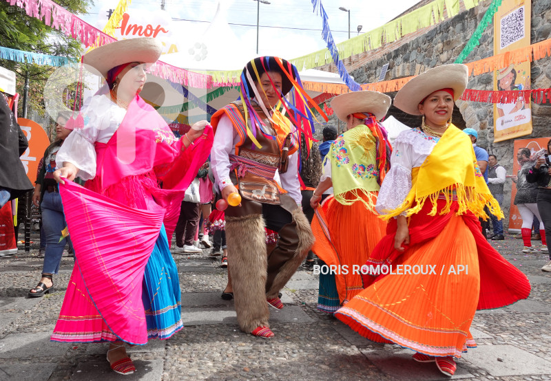 CUENCA-LANZAMIENTO AGENDA CARNAVAL