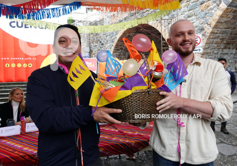 CUENCA-LANZAMIENTO AGENDA CARNAVAL