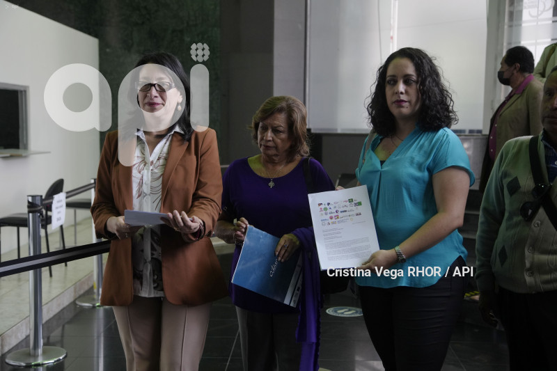 SOLANDA-GOYES-RUEDA-PRENSA