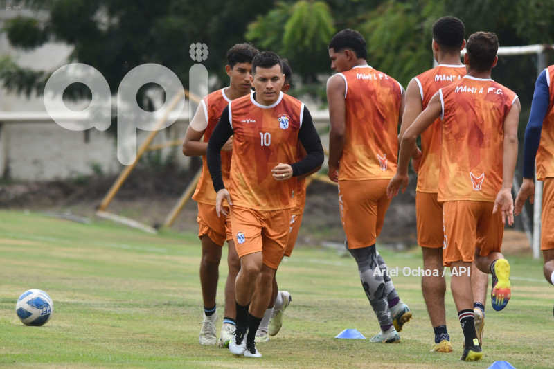 FBL-MANTA-FC-PRETEMPORADA-2024