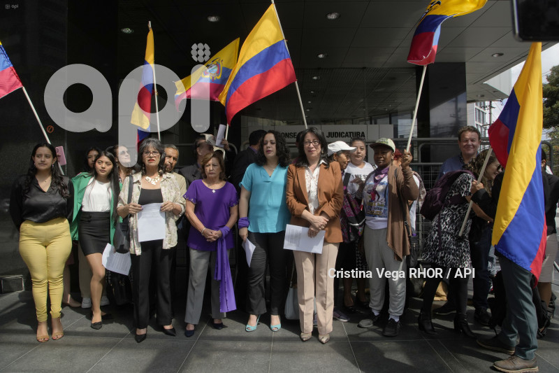 SOLANDA-GOYES-RUEDA-PRENSA