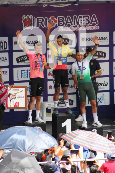 CICLISMO-NACIONAL-RUTA-RIOBAMBA