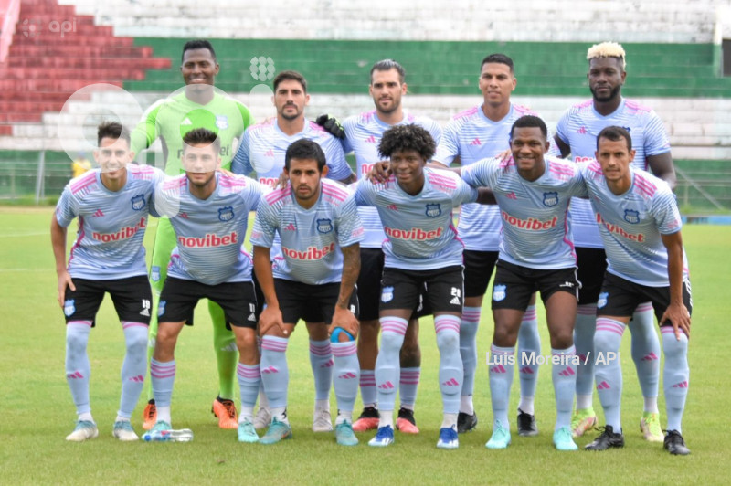 FBL-DELFIN-EMELEC-AMISTOSO