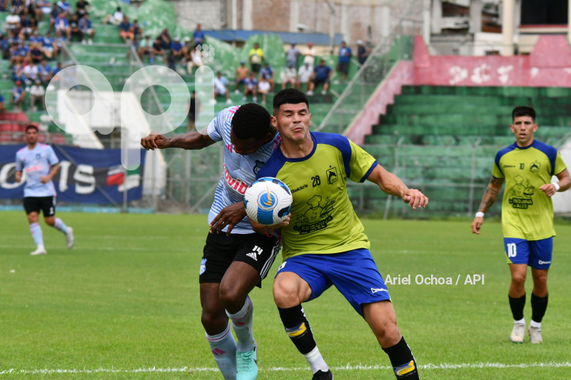 FBL-DELFIN-EMELEC-AMISTOSO