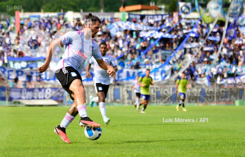 FBL-DELFIN-EMELEC-AMISTOSO