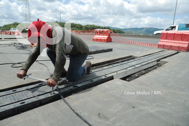 GYE-CAMBIO JUNTAS PUENTE