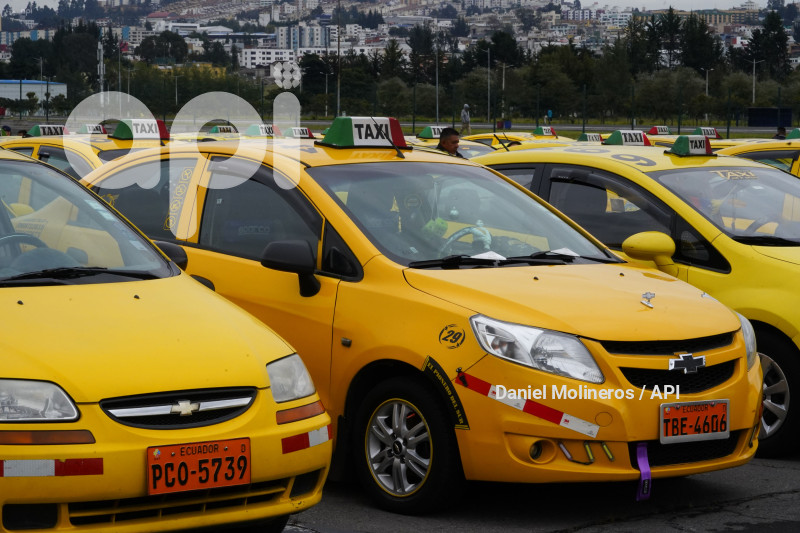 REGULARIZACION TAXIS