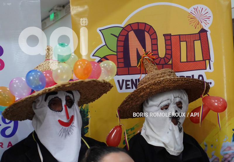CUENCA-LANZAMIENTO CARNAVAL DE LOS RUCOS NULTI.