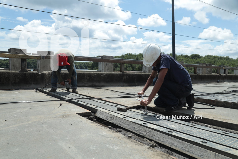 GYE-CAMBIO JUNTAS PUENTE