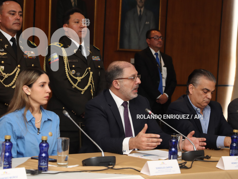 KRONFLE-CONVERSATORIO-TLC-CHINA