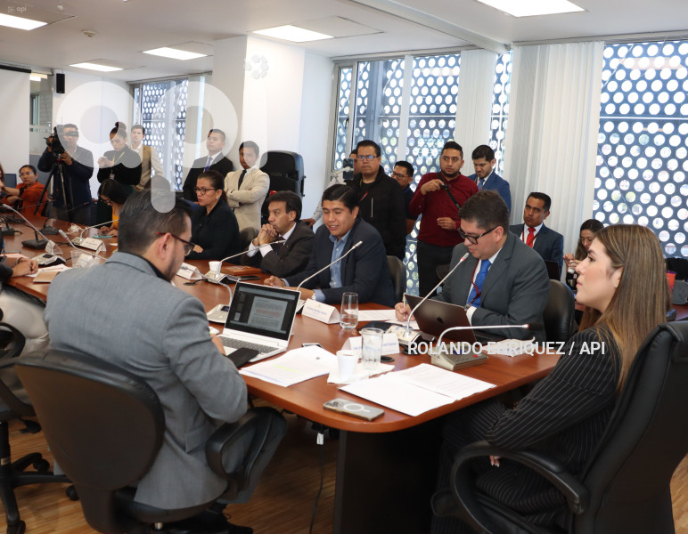 COMISION-DESARROLLO-ECONOMICO-VETO-NOBOA
