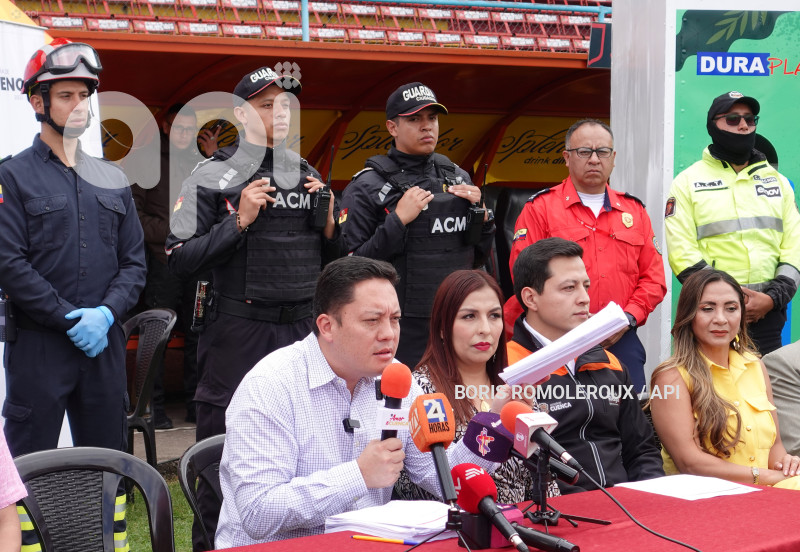 CUENCA-PLAN SEGURIDAD CARNAVAL JUEVES COMPADRES